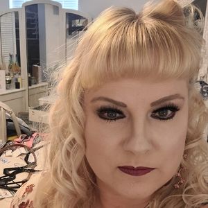 Meet your Posher, Meredith